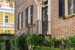 55 Laurens Street photo 4