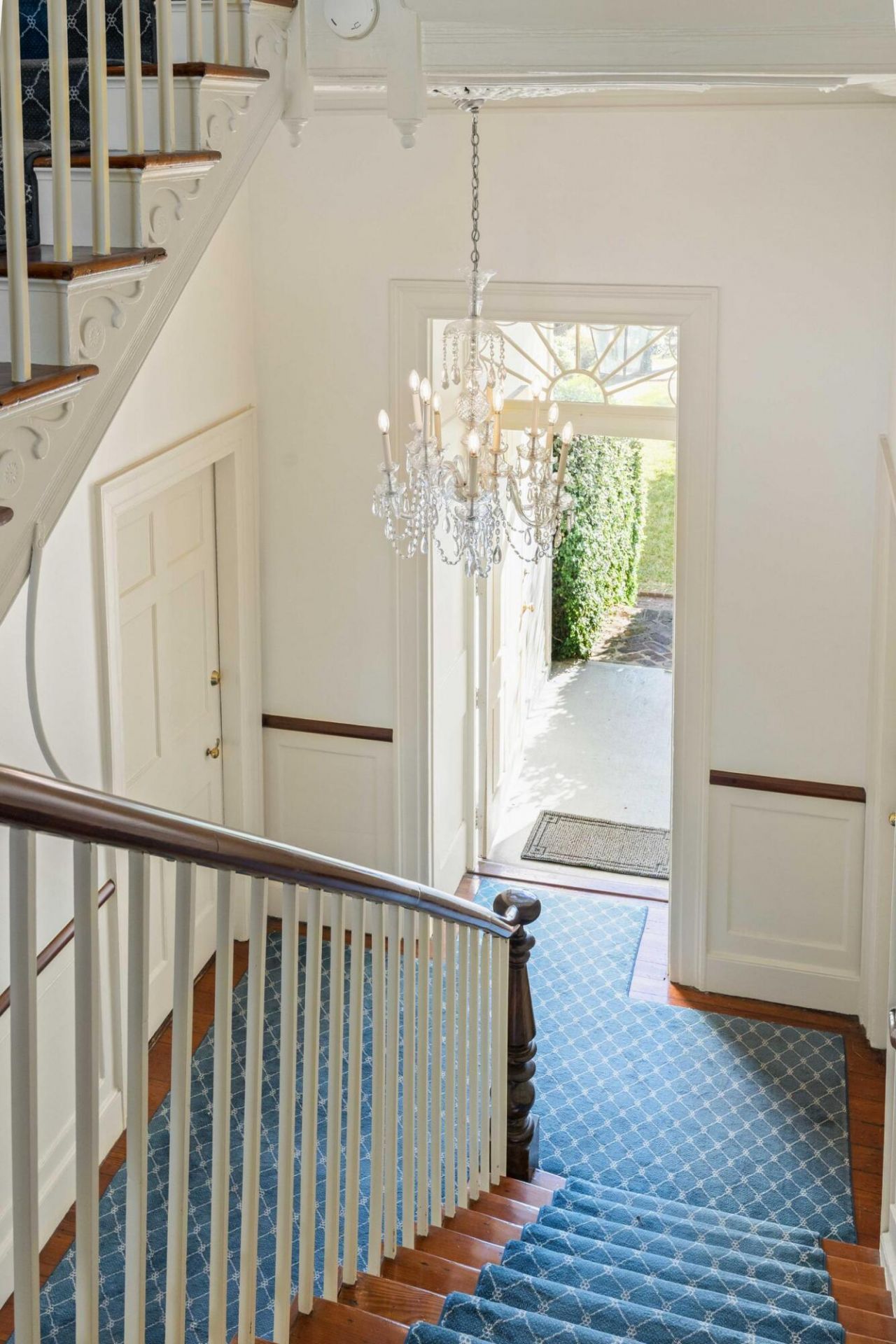 55 Laurens Street Photo 6