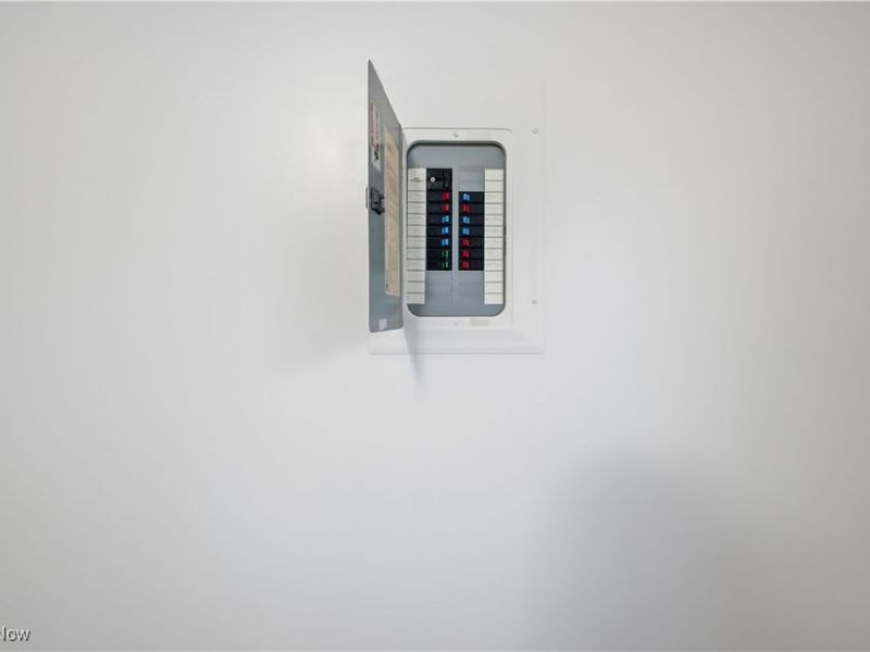 127 Blackburn Street, Campbell, OH 44405 Photo 15