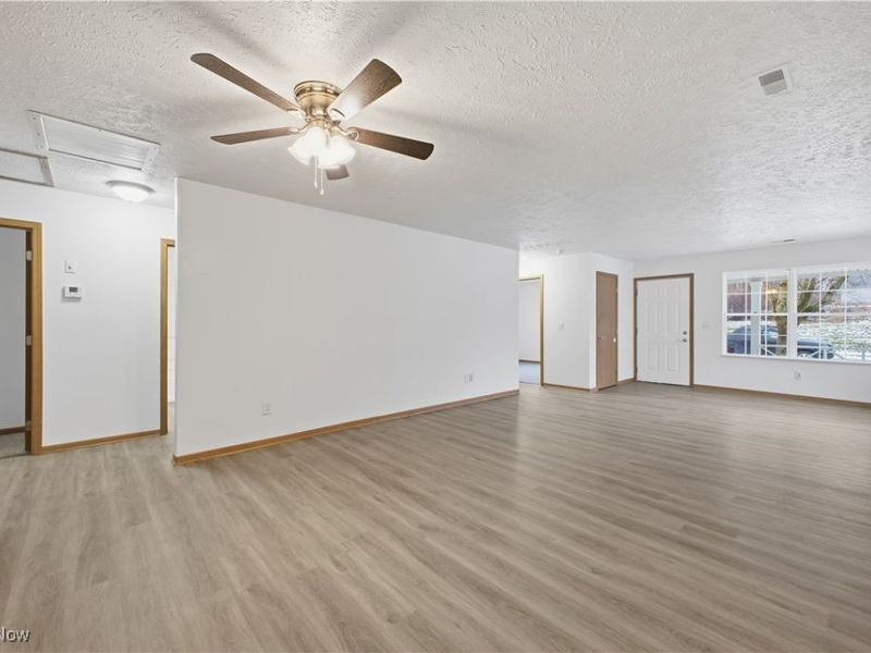 127 Blackburn Street, Campbell, OH 44405 Photo 7