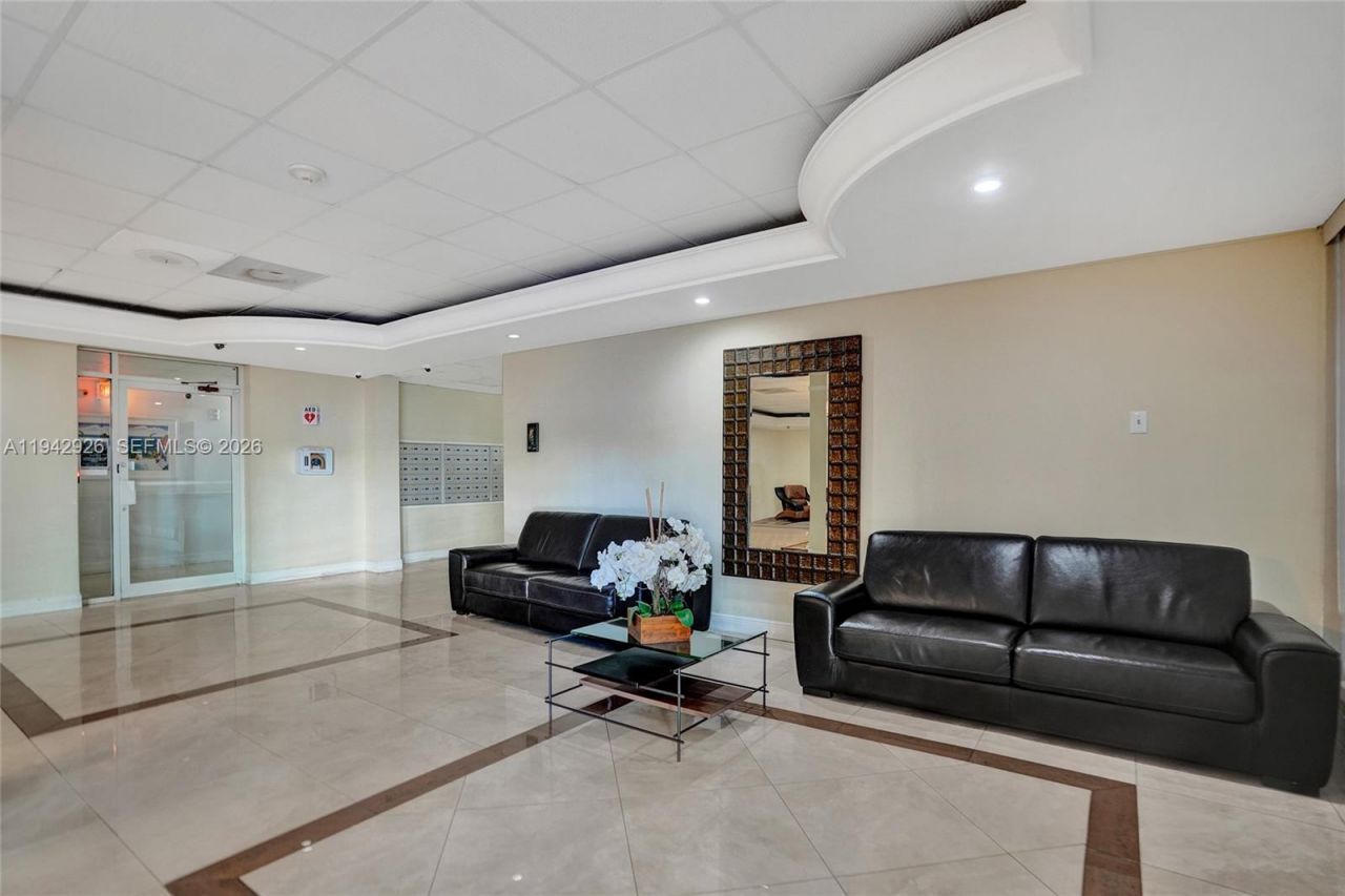 1849 S Ocean Dr, Unit 408, Hallandale Beach, FL 33009 Photo