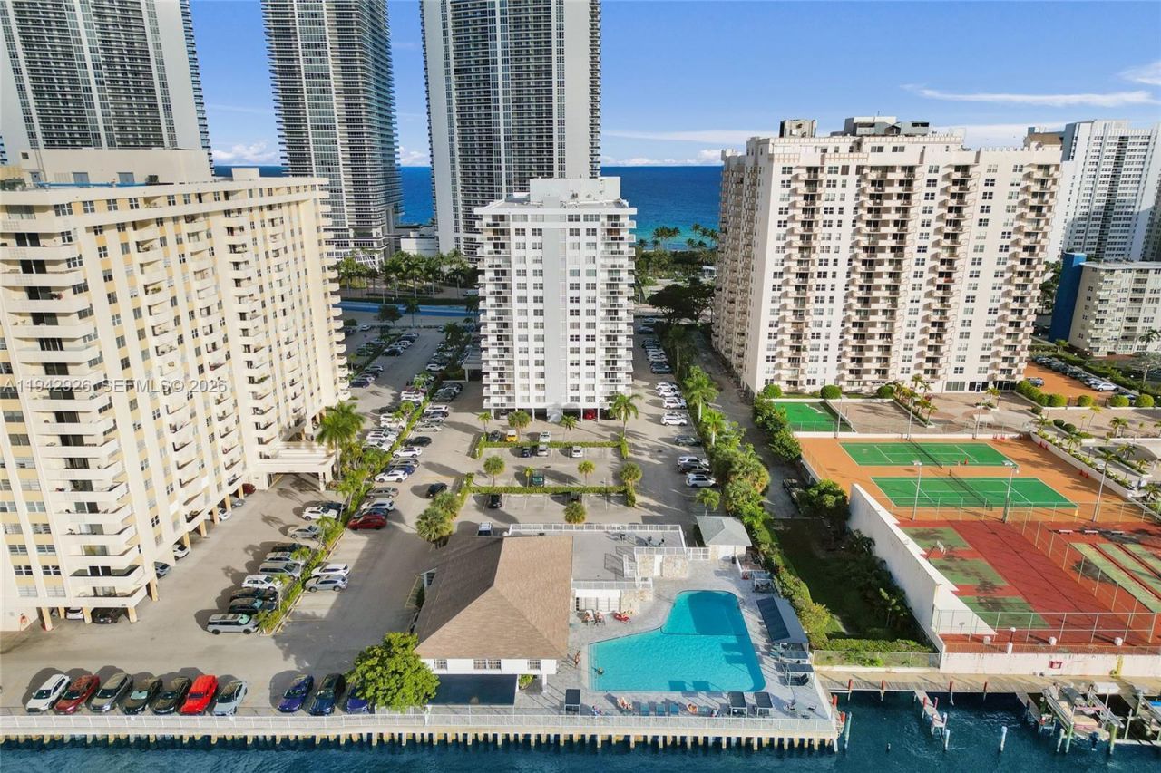 1849 S Ocean Dr, Unit 408, Hallandale Beach, FL 33009 Photo