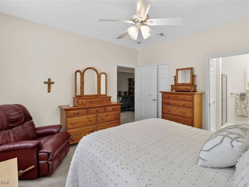 6873 Savannah Drive, North Ridgeville, OH 44039 Photo 14