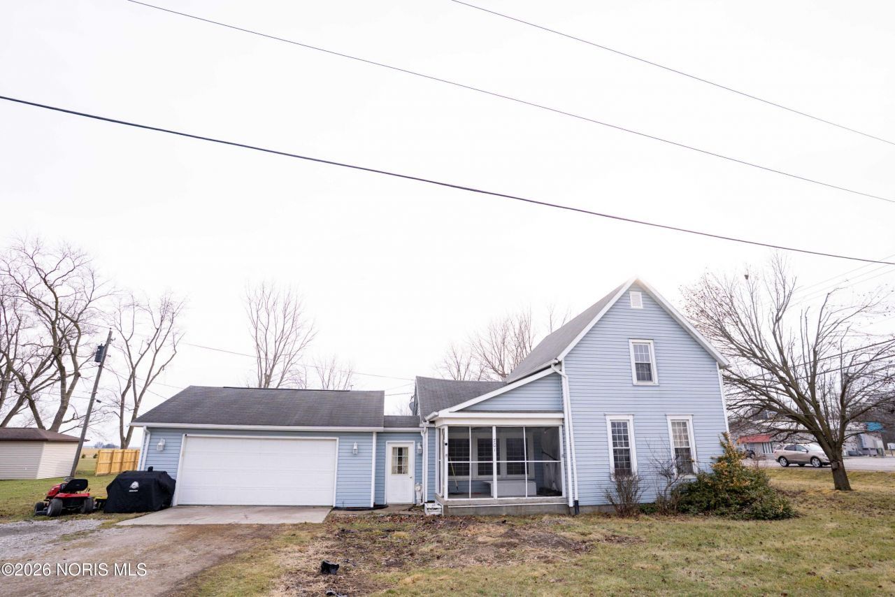 701 E Wayne Street, Paulding, OH 45879 Main Photo