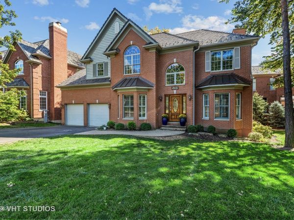 28635 N Thorngate Drive, Ivanhoe, IL 60060