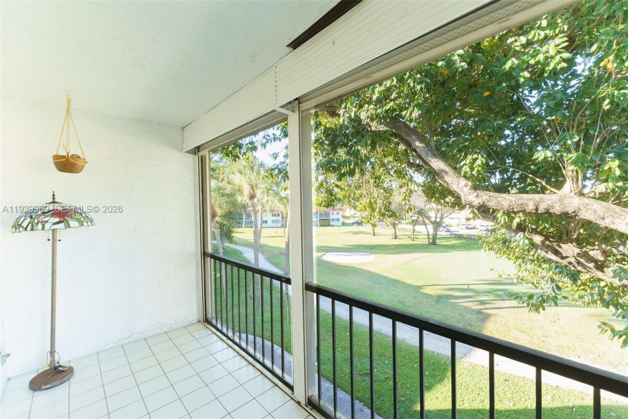 Please Call For Address, Unit 309, Pembroke Pines, FL 33025 Photo