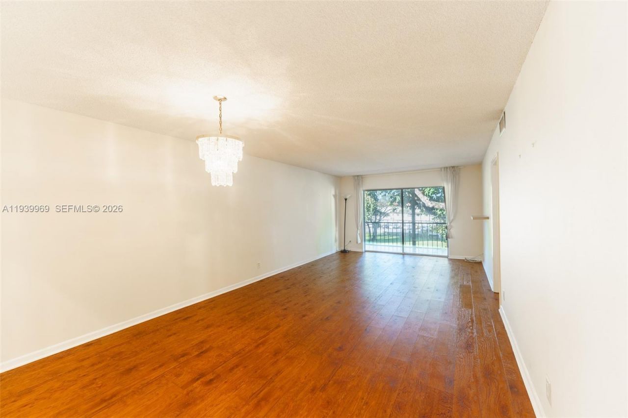 Please Call For Address, Unit 309, Pembroke Pines, FL 33025 Photo