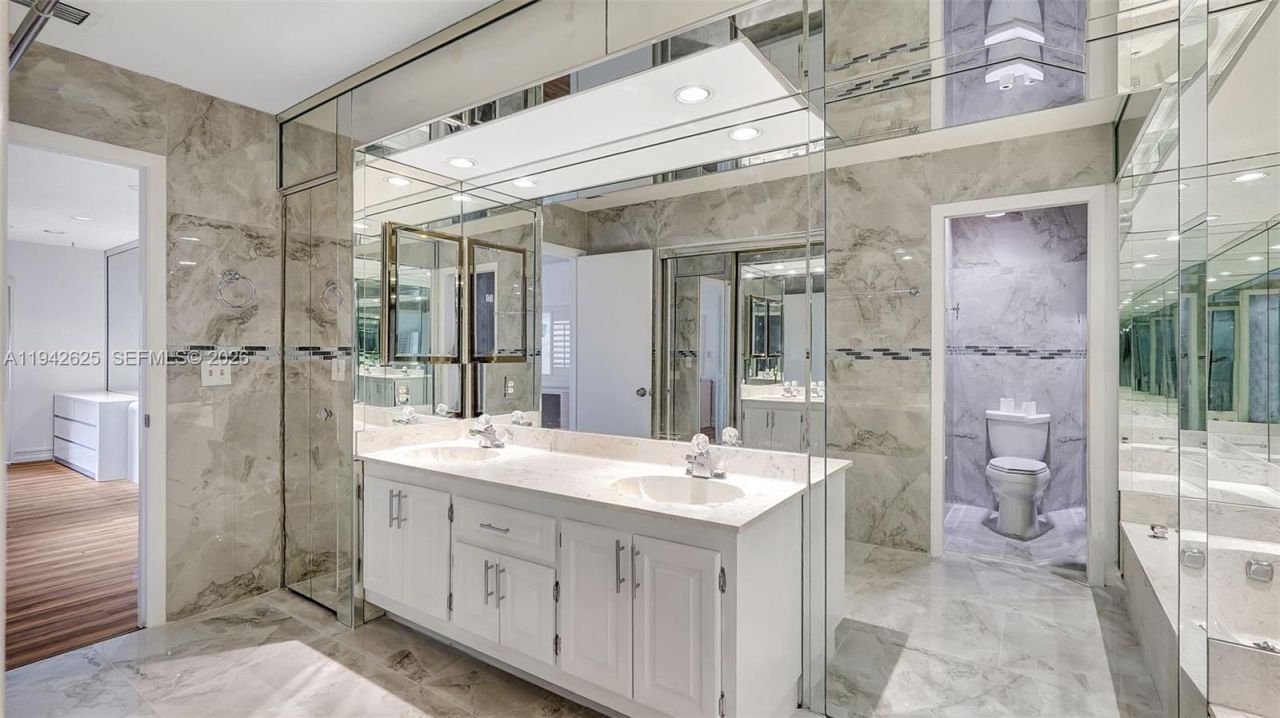 205 Dunwoody Ln , Unit 17-85, Hollywood, FL 33021 Photo