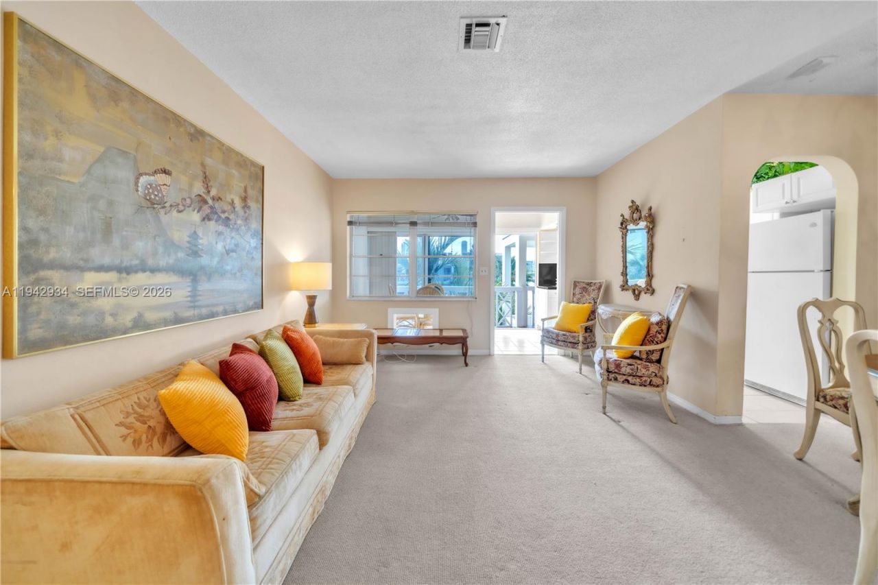 2400 S Ocean Dr, Unit 302, Hollywood, FL 33019 Photo