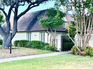 10609 Sandpiper Lane, Dallas, TX 75230