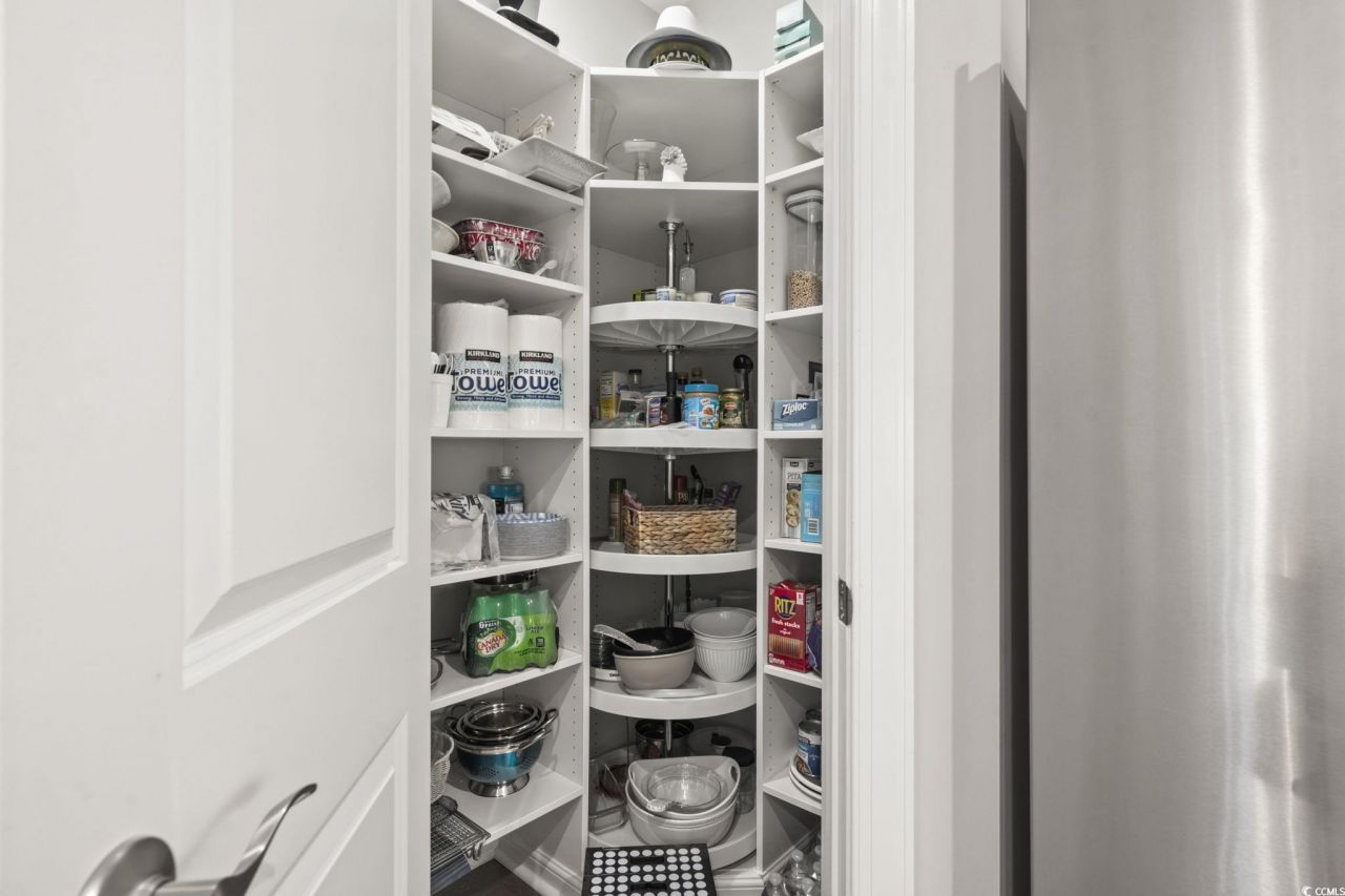 636 Elmwood Circle Photo 10