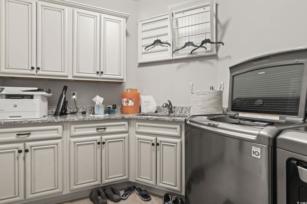 636 Elmwood Circle Photo 22