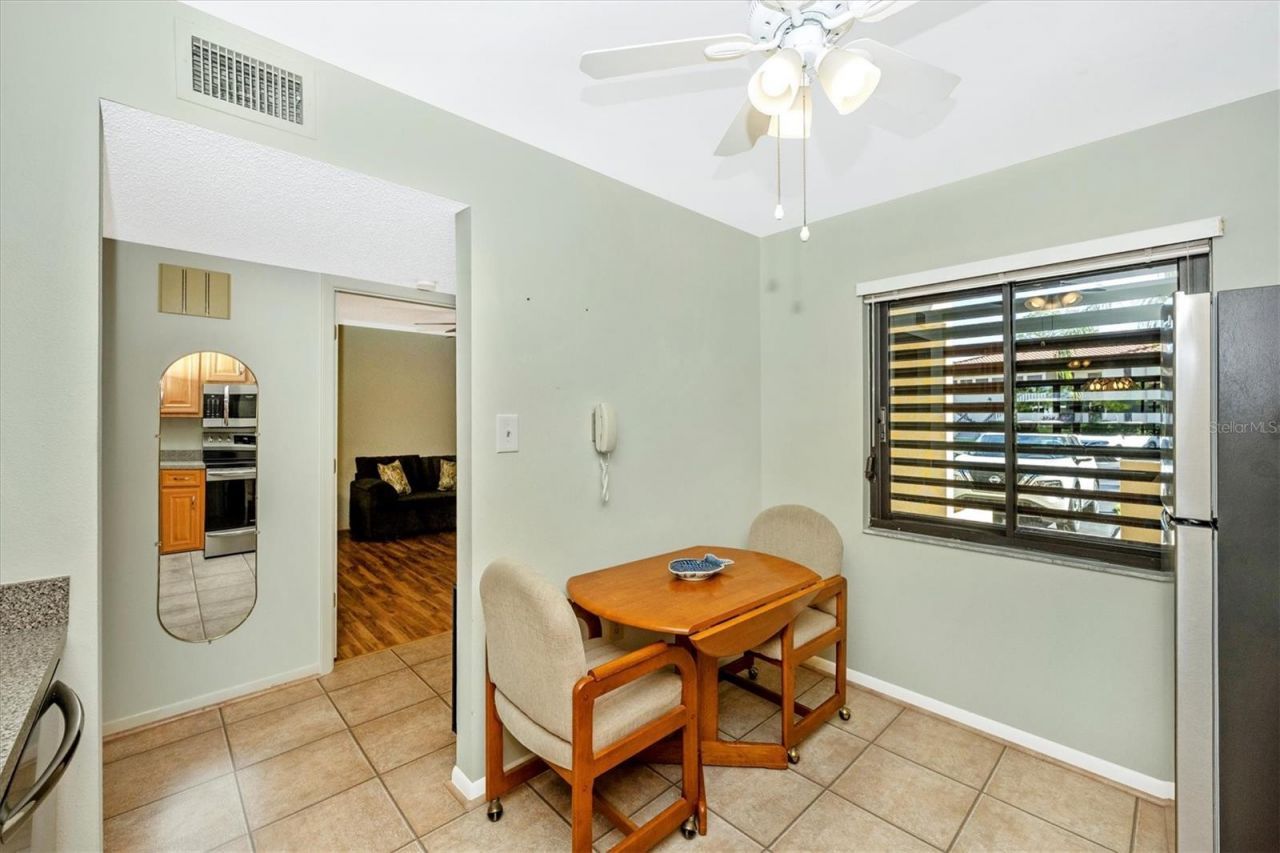 5219 Lake Village Drive, Unit 21, Sarasota, FL 34235 Photo