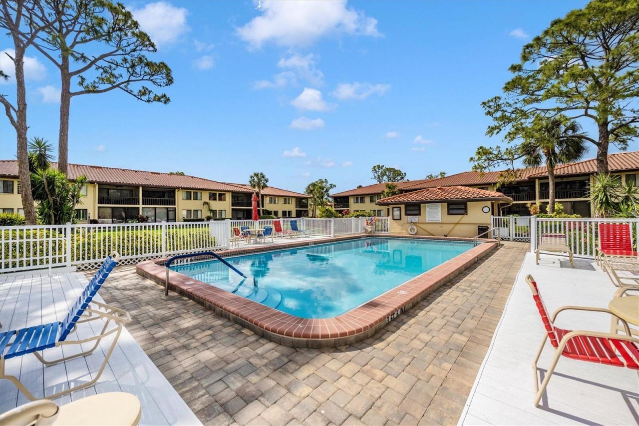 5219 Lake Village Drive, Unit 21, Sarasota, FL 34235 Photo