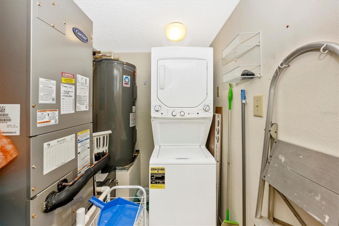 5219 Lake Village Drive, Unit 21, Sarasota, FL 34235 Photo