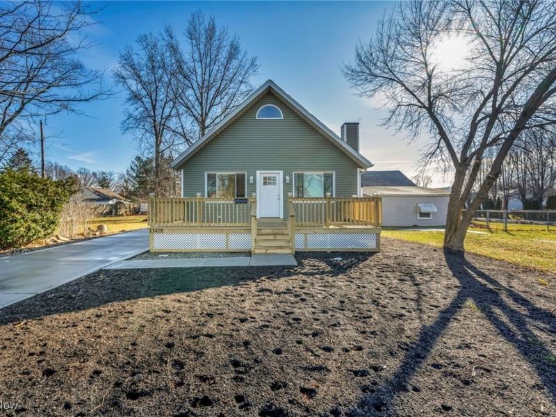 33418 Lake Shore Boulevard, Eastlake, OH 44095 Photo 1