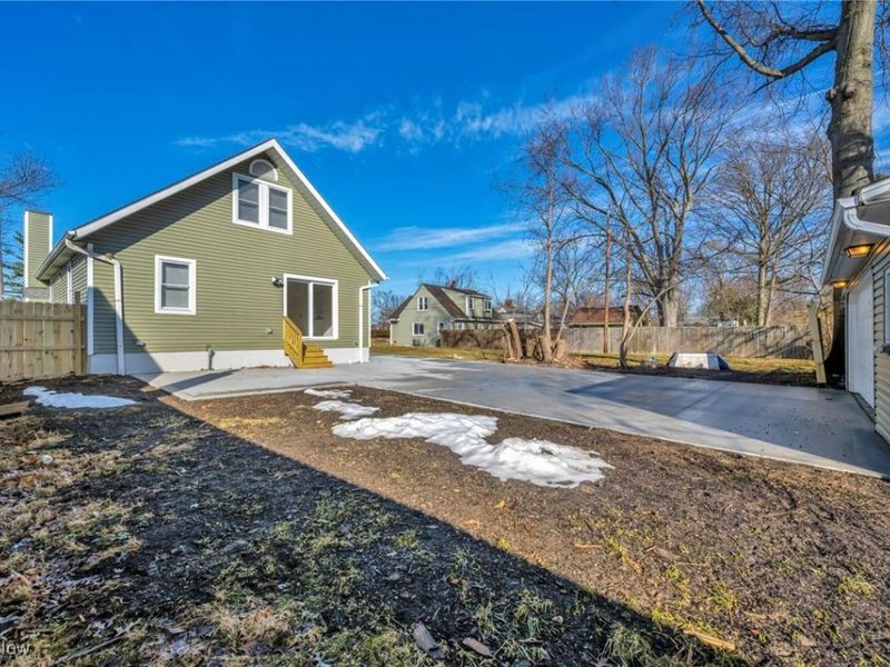 33418 Lake Shore Boulevard, Eastlake, OH 44095 Photo 37