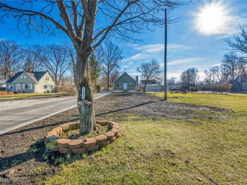 33418 Lake Shore Boulevard, Eastlake, OH 44095 Photo 39