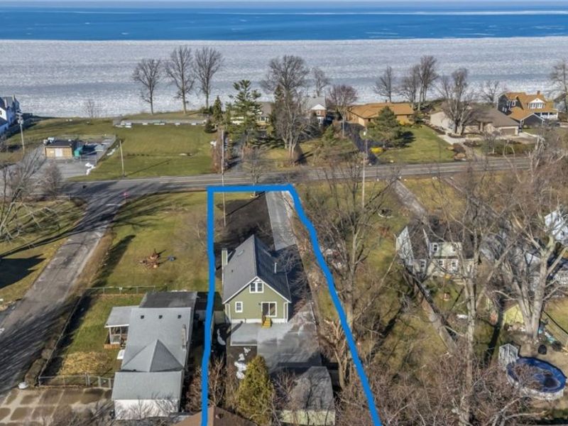 33418 Lake Shore Boulevard, Eastlake, OH 44095 Photo 4