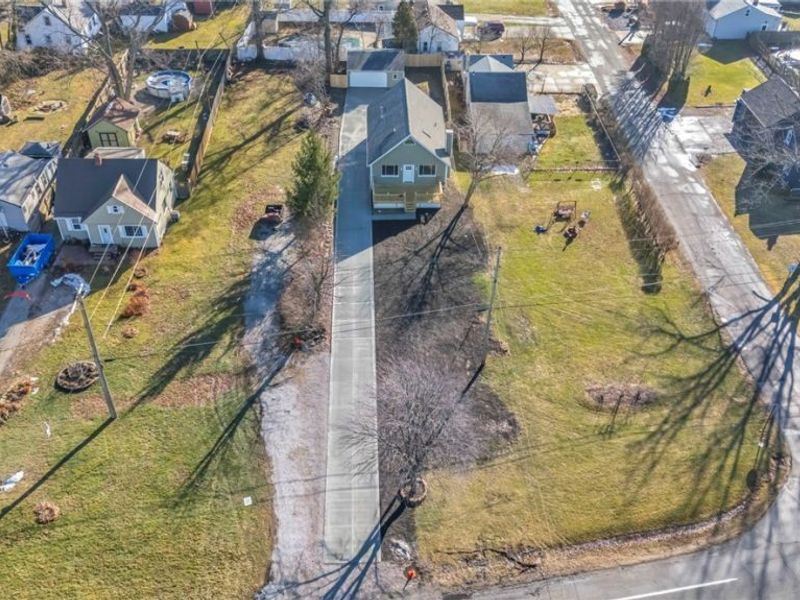 33418 Lake Shore Boulevard, Eastlake, OH 44095 Photo 46