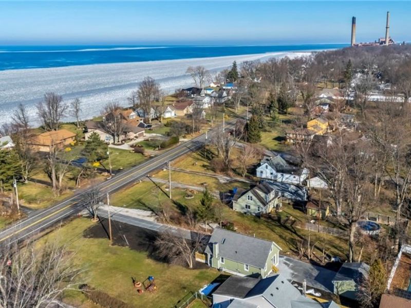 33418 Lake Shore Boulevard, Eastlake, OH 44095 Photo 5