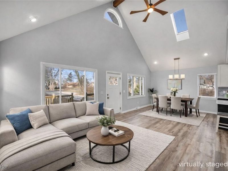 33418 Lake Shore Boulevard, Eastlake, OH 44095 Photo 8