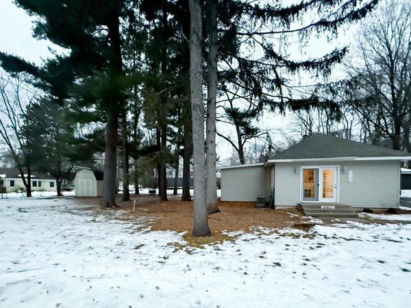 1720 Racine Avenue S, Lakeland, MN 55043