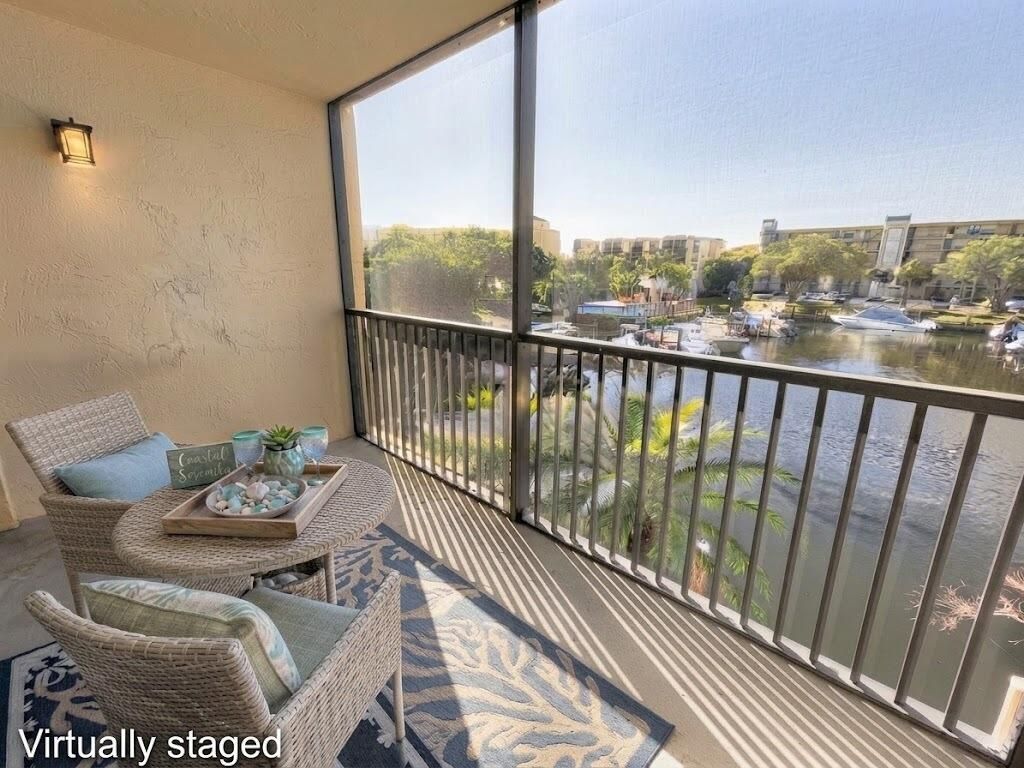 3 Royal Palm Way, Unit 205, Boca Raton, FL 33432 Photo