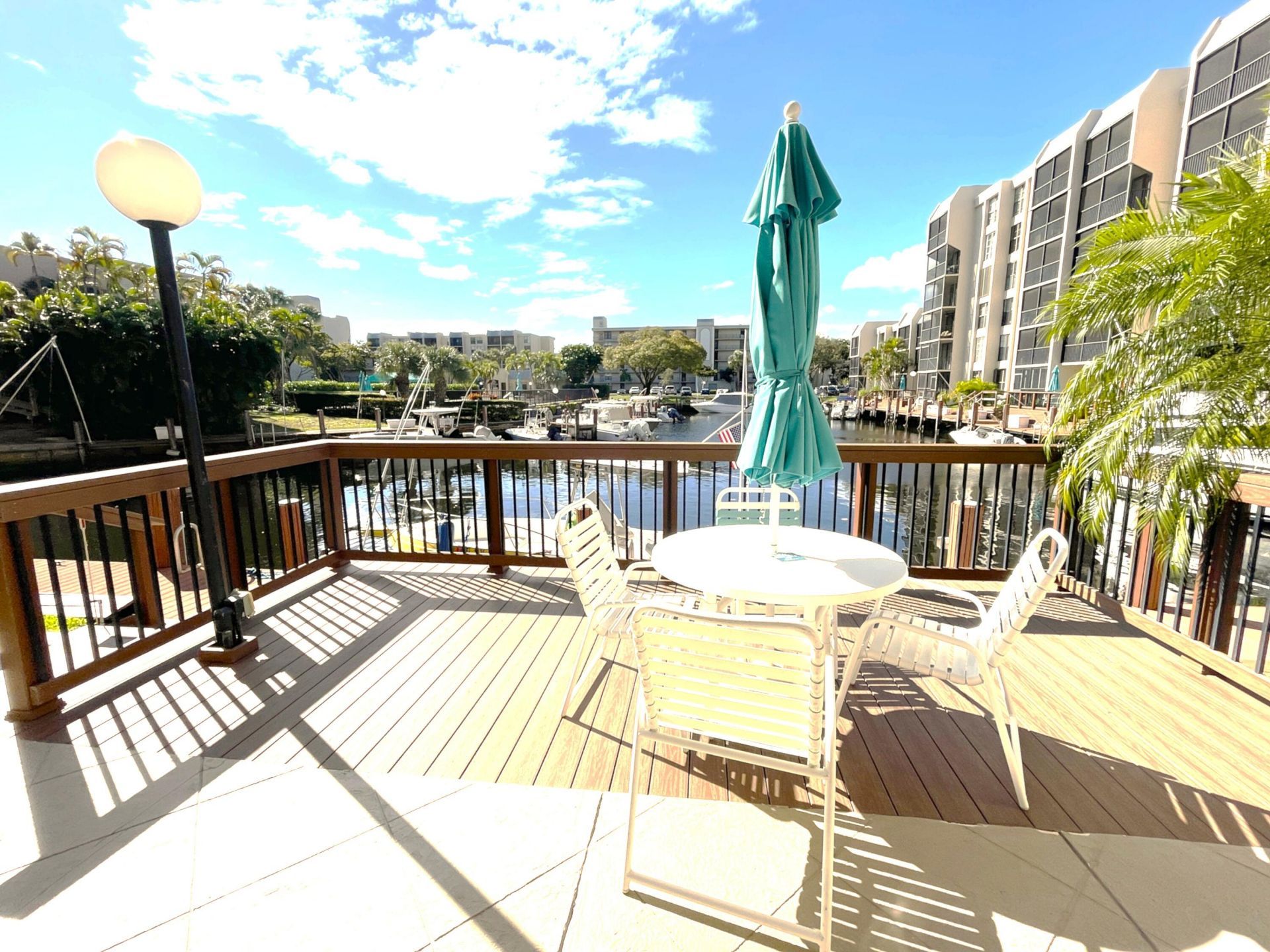 3 Royal Palm Way, Unit 205, Boca Raton, FL 33432 Photo