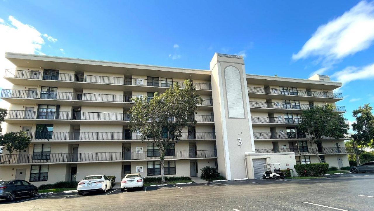 3 Royal Palm Way, Unit 2050, Boca Raton, FL 33432 Photo