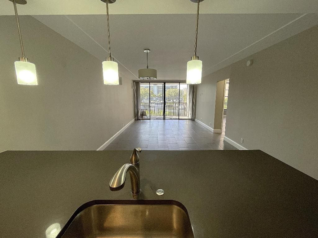 3 Royal Palm Way, Unit 2050, Boca Raton, FL 33432 Photo