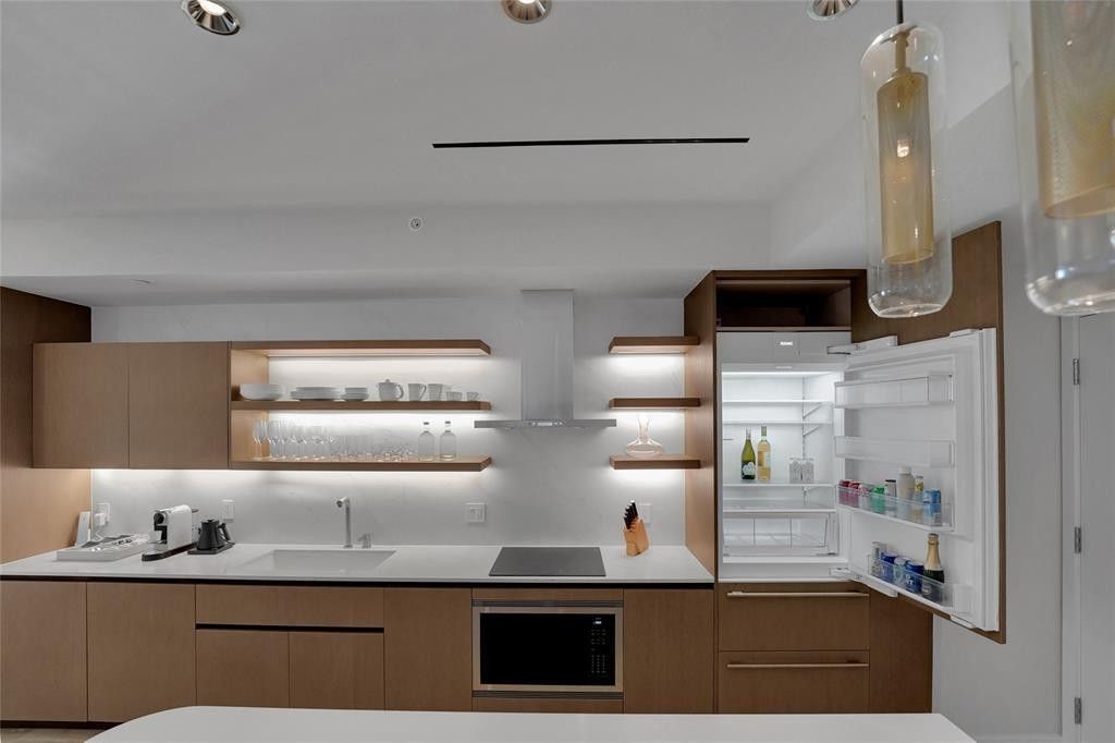 525 N Fort Lauderdale Beach Boulevard, Unit 1204, Fort Lauderdale, FL 33304 Photo