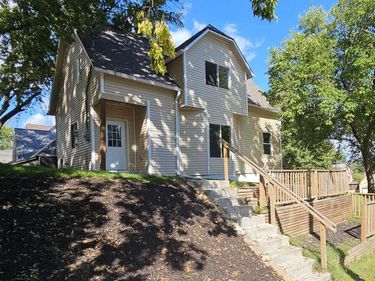 3734 S 23rd Street, Omaha, NE 68107