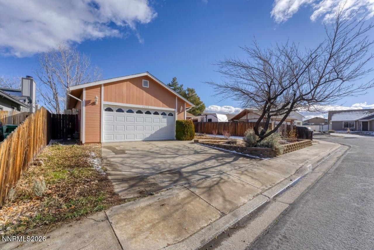 2637 Ballarat Drive, Carson City, NV 89706 Photo