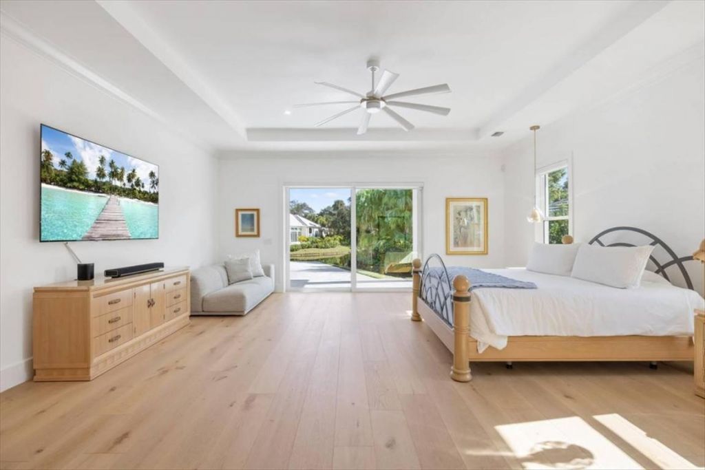 201 Shores Drive, Vero Beach, FL 32963 Photo