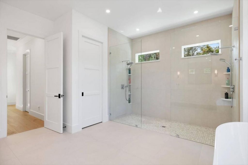 201 Shores Drive, Vero Beach, FL 32963 Photo