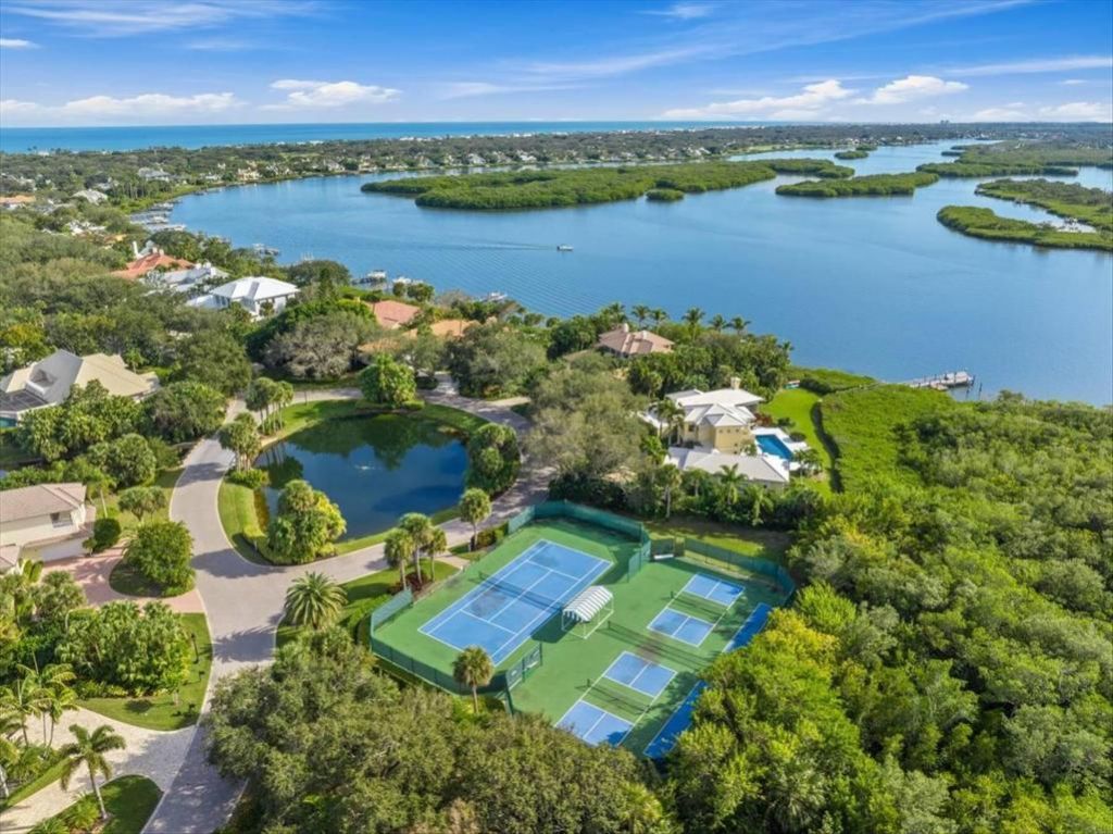 201 Shores Drive, Indian River Shores, FL 32963 Photo