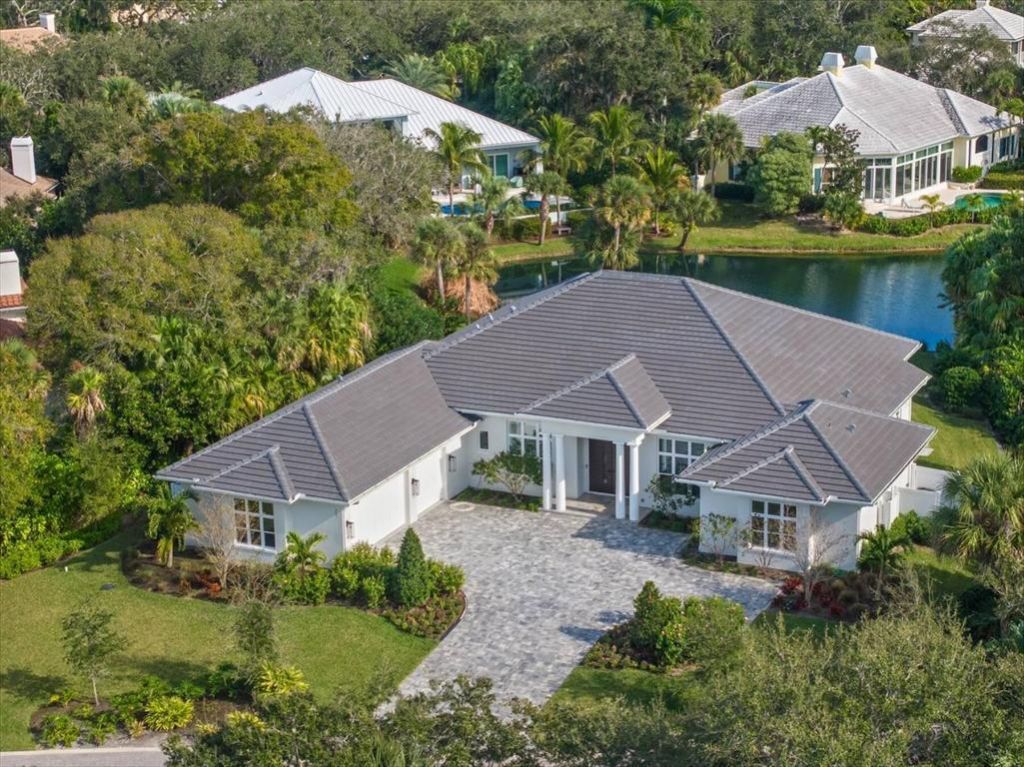 201 Shores Drive, Vero Beach, FL 32963 Photo