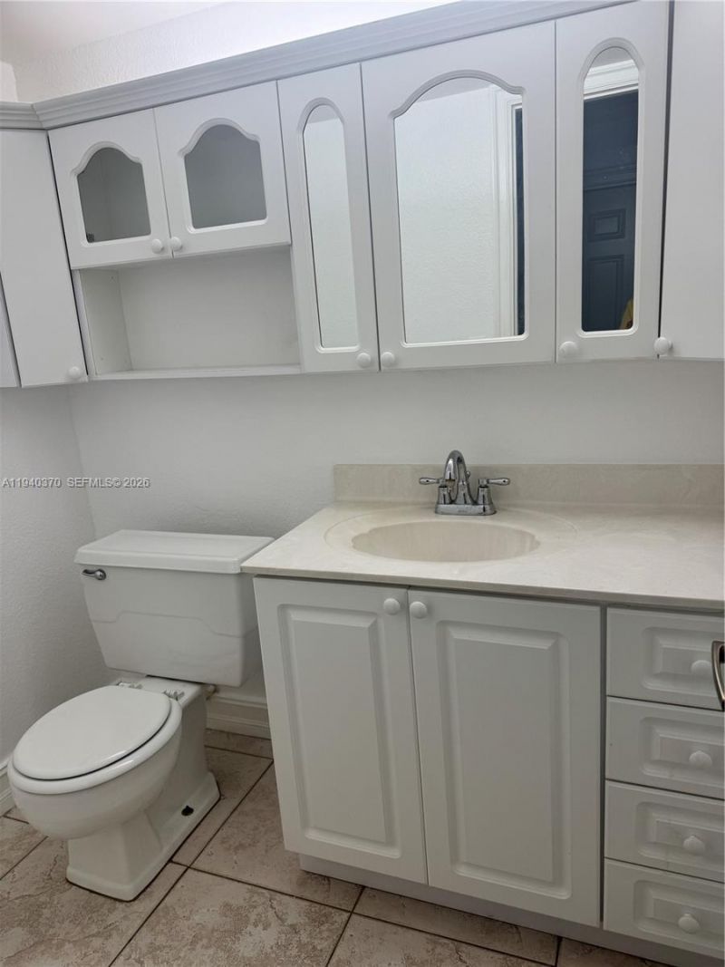 7910 Taft St, Unit 309, Pembroke Pines, FL 33024 Photo