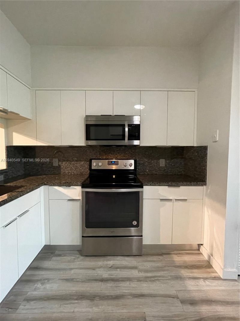 207 Mallory Ct, Unit 207, Weston, FL 33326 Photo