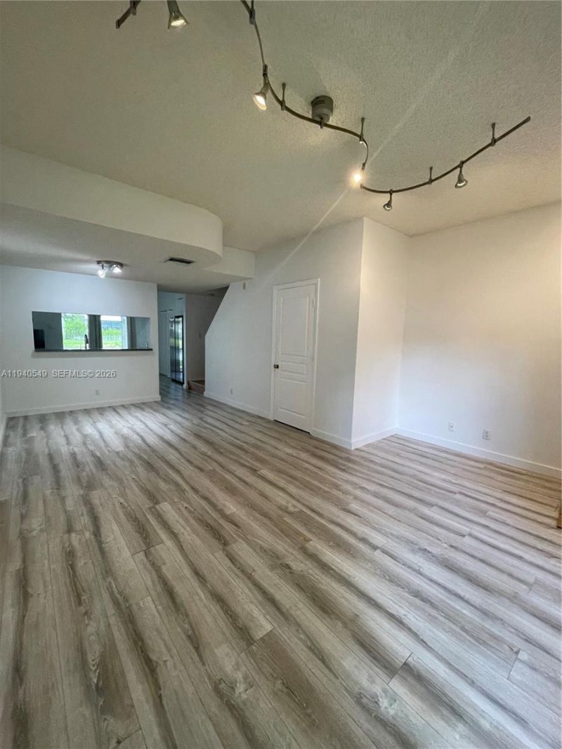 207 Mallory Ct, Unit 207, Weston, FL 33326 Photo