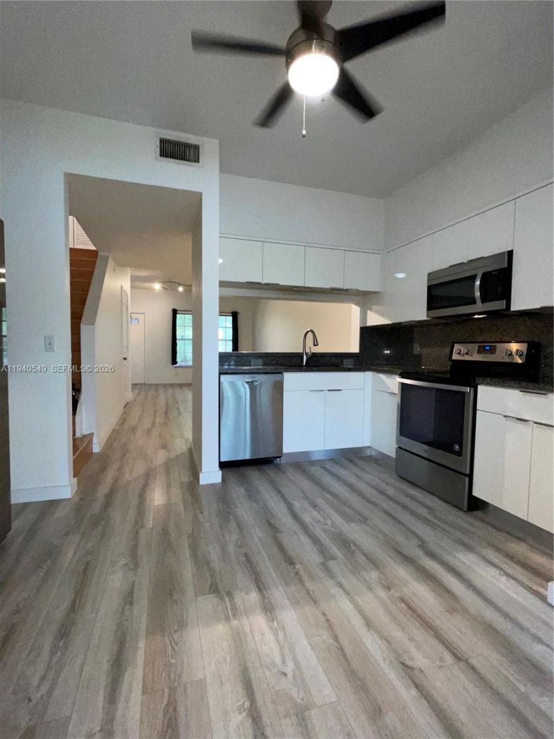 207 Mallory Ct, Unit 207, Weston, FL 33326 Photo