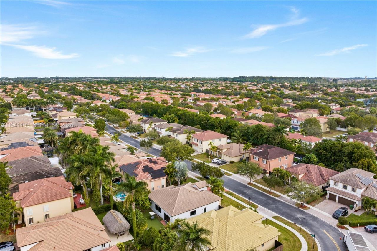 918 NE 36th Ave, Homestead, FL 33033 Photo