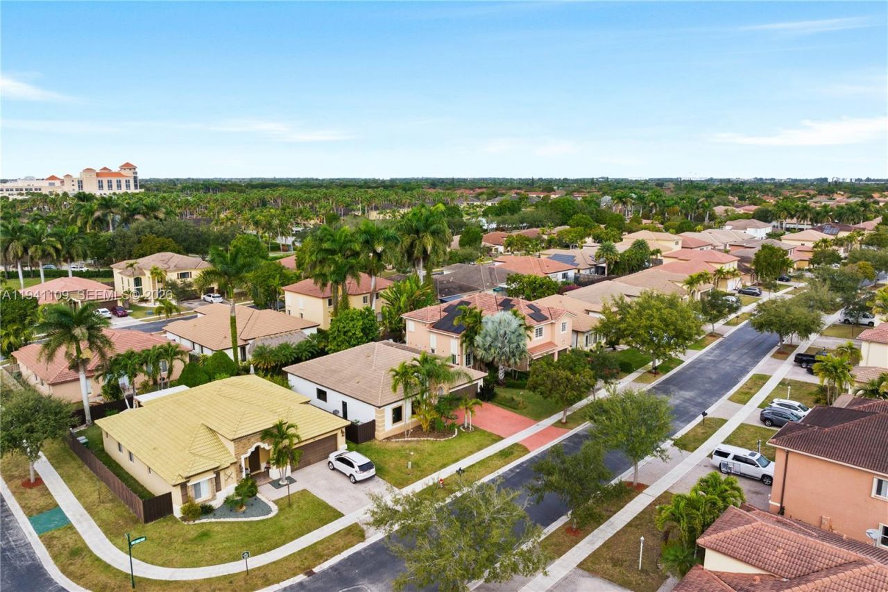 918 NE 36th Ave, Homestead, FL 33033 Photo