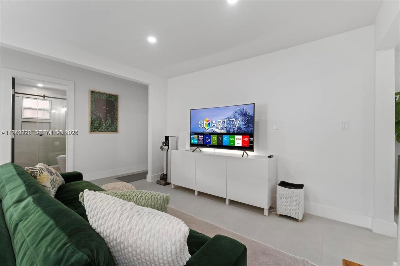 4430 NW 1st Ave, Miami, FL 33127 Photo