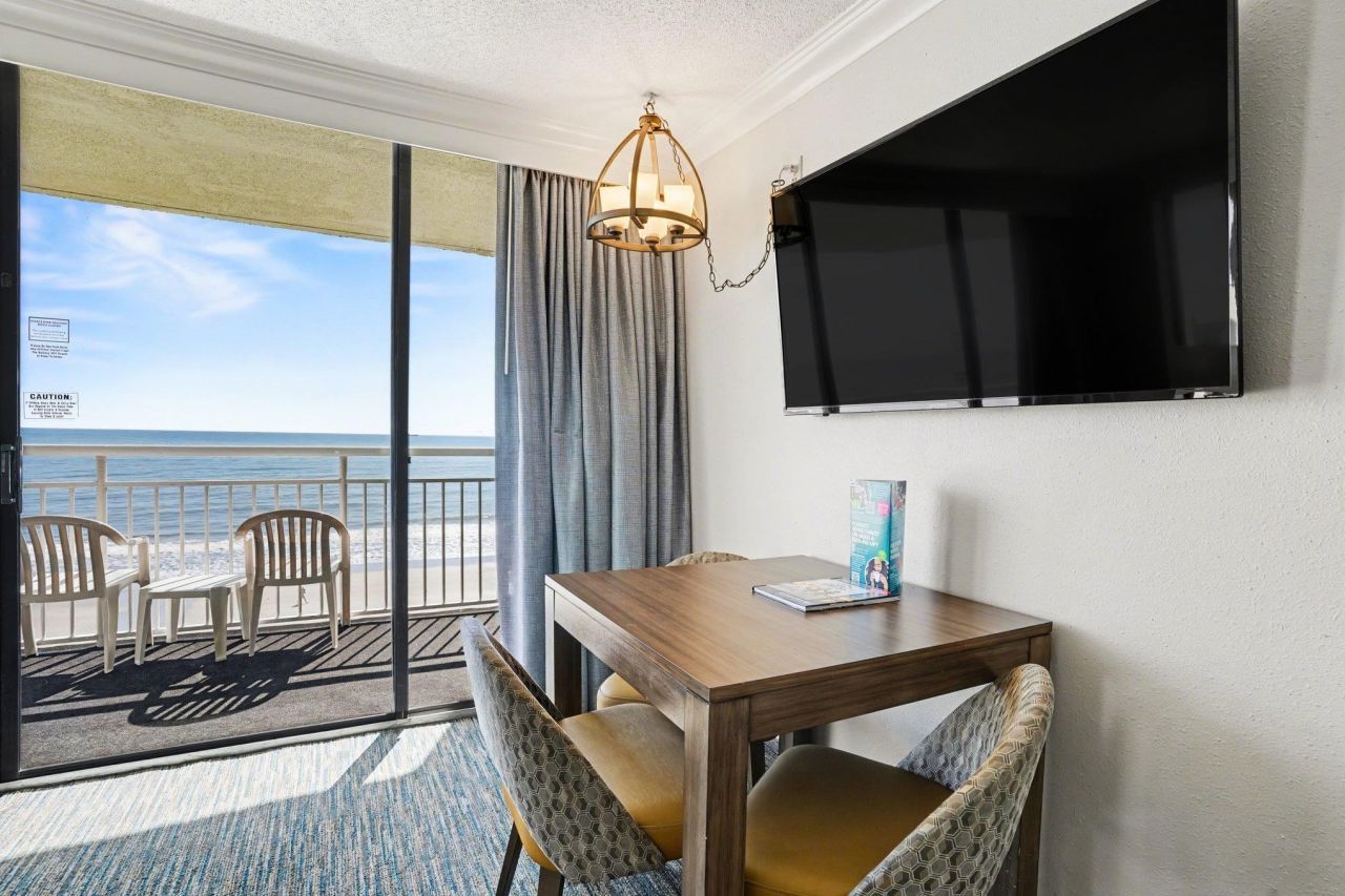 1105 S Ocean Blvd. Photo 24