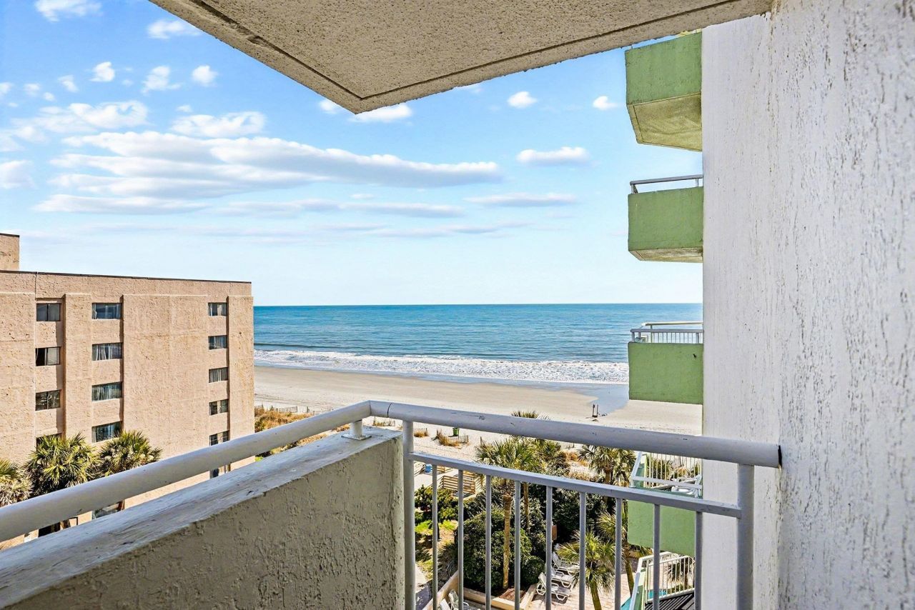 1105 S Ocean Blvd. Photo 28