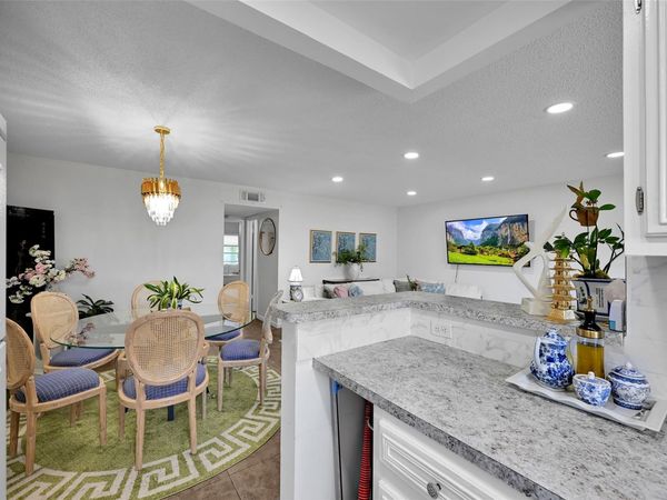 211 Bayview Avenue, Unit C, Boynton Beach, FL 33435