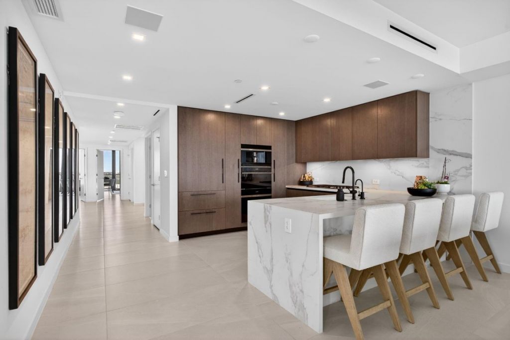 1116 N Ocean Boulevard, Unit 901, Pompano Beach, FL 33062 Photo