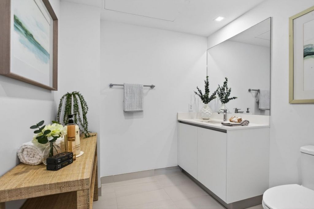 1116 N Ocean Boulevard, Unit 901, Pompano Beach, FL 33062 Photo